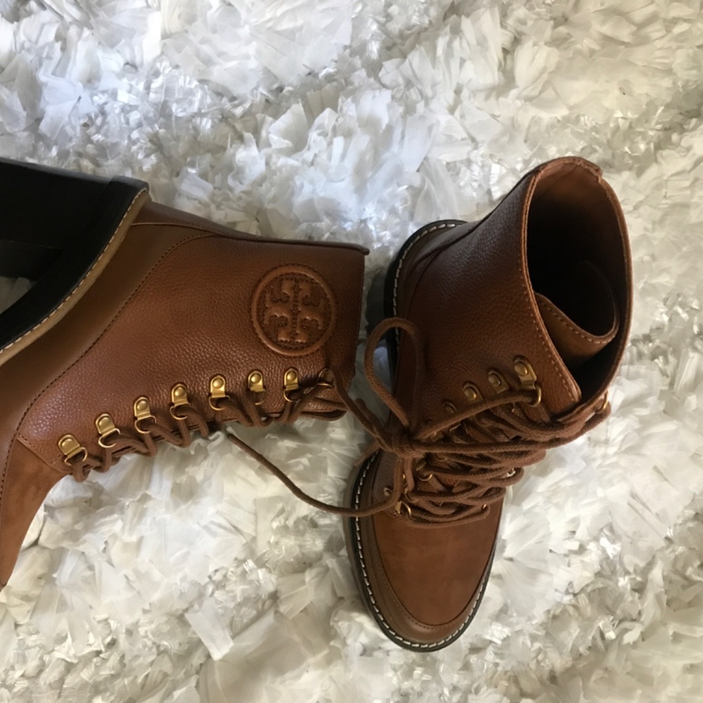 Hurry!! Brand new! Miller Mixed Materials Lug Sole Boot TORY BURCH - Picture 4 of 5